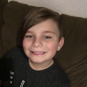 Meet your Posher, Christopher